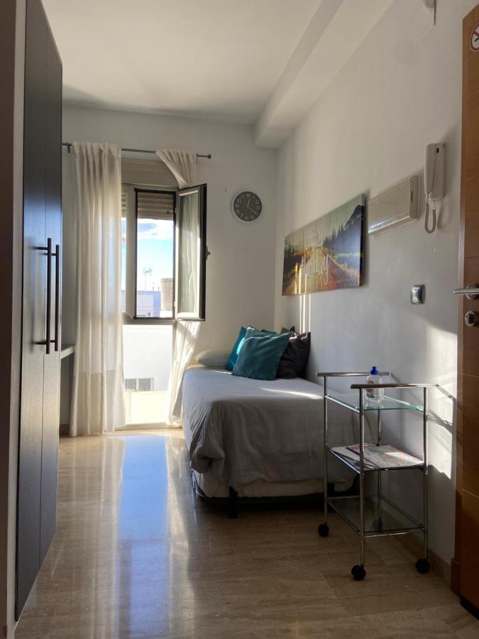 Studio City Center - Aloha Sevilla Extérieur photo